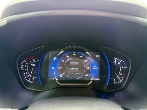 Used 2019 Hyundai Santa Fe SEL FWD image 14