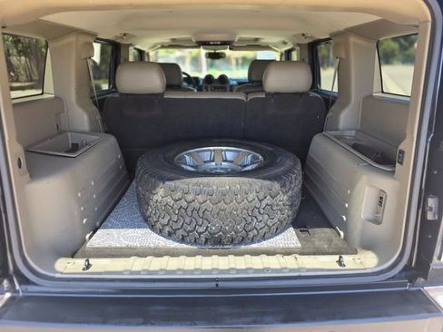 Used 2003 HUMMER H2 w/ Preferred Equipment Group AWD/4WD image 41