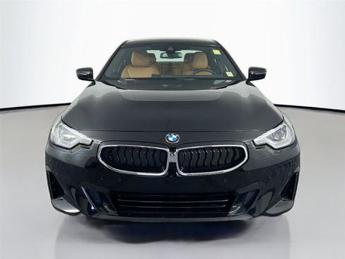Used 2024 BMW 230i xDrive Coupe w/ Premium Package image 9