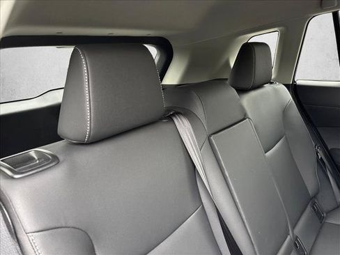 Certified 2026 Toyota Corolla Cross XLE FWD image 21