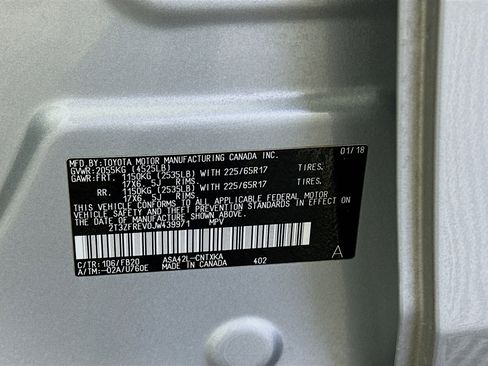 Used 2018 Toyota RAV4 LE image 12