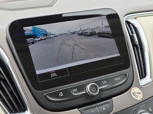 Certified 2024 Chevrolet Malibu LT FWD image 23