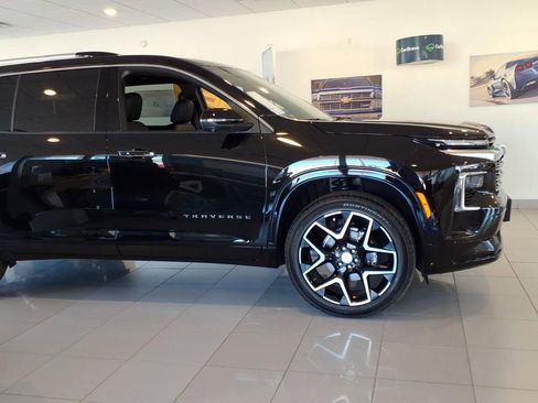 New 2026 Chevrolet Traverse High Country FWD image 4
