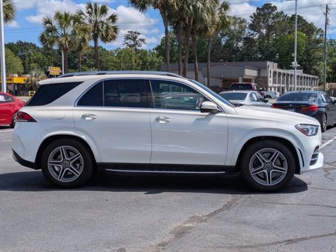 Used 2020 Mercedes-Benz GLE 580 4MATIC image 4