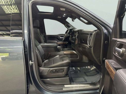 Used 2020 Chevrolet Silverado 2500 High Country w/ Technology Package AWD/4WD image 42