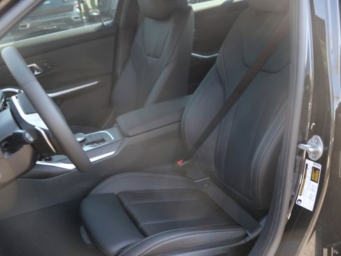 Certified 2025 BMW 330i Sedan w/ Premium Package RWD image 16