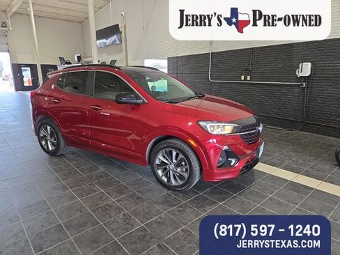 Used 2021 Buick Encore GX Select w/ Sport Touring Package FWD image 2