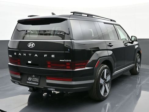 Used 2025 Hyundai Santa Fe Limited image 3