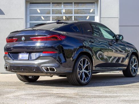 Used 2026 BMW X6 M60i image 10