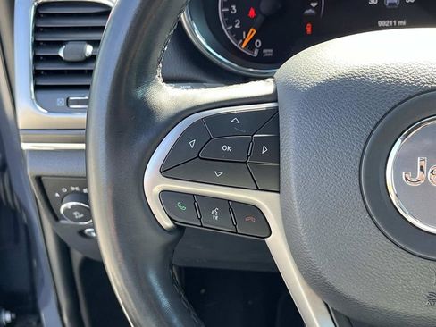 Used 2020 Jeep Grand Cherokee Limited w/ Trailer Tow Group IV image 31