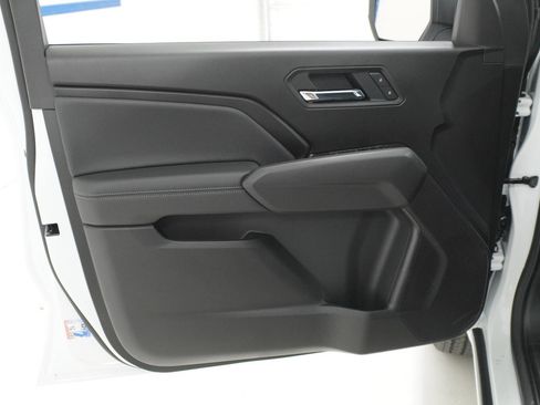 New 2026 Chevrolet Colorado LT RWD image 10