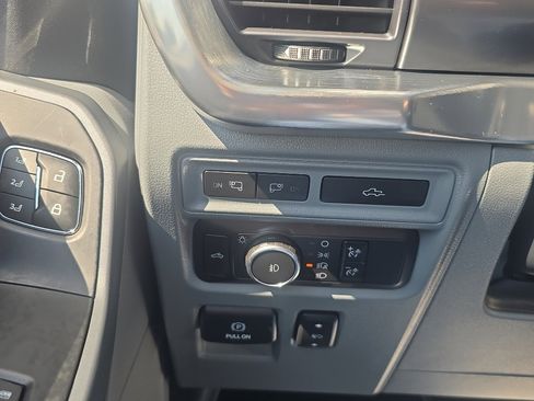 Used 2021 Ford F150 Lariat w/ Equipment Group 502A High AWD/4WD image 26