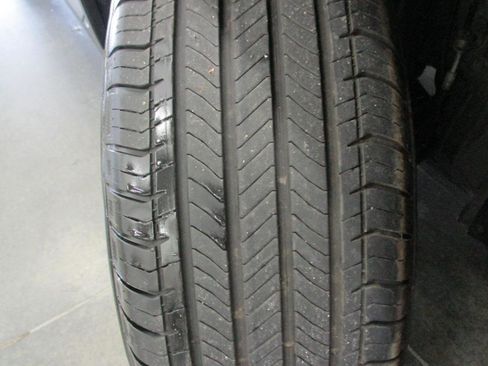 Used 2025 Chevrolet Equinox LT image 24