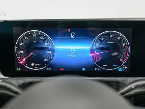 Used 2025 Mercedes-Benz CLA 250 4MATIC image 20