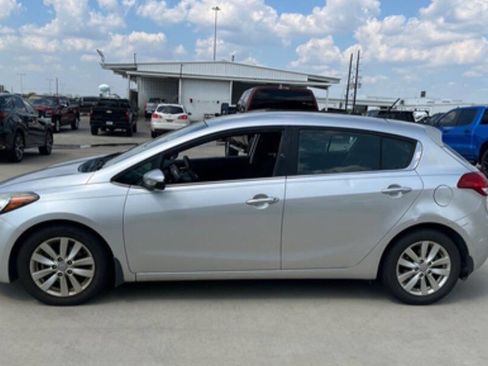 Used 2014 Kia Forte EX image 7