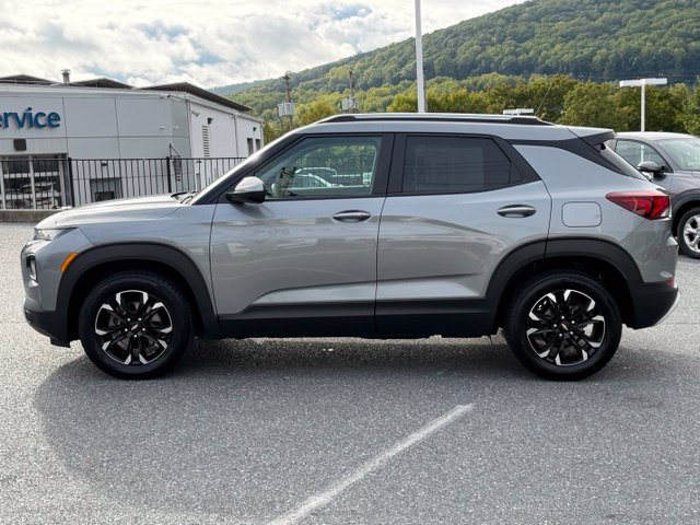 Certified 2023 Chevrolet TrailBlazer LT w/ Convenience Package FWD image 9