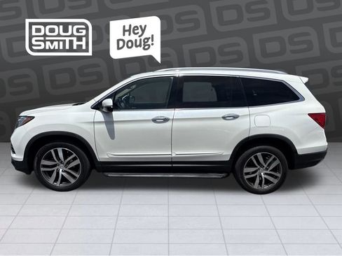 Used 2016 Honda Pilot Elite image 1