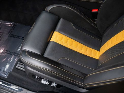 Used 2024 BMW X5 M Competition w/ Executive Package image 14