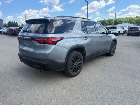 Used 2023 Chevrolet Traverse RS AWD/4WD image 6
