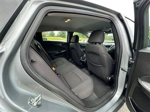 Used 2023 Chevrolet Malibu LT image 17