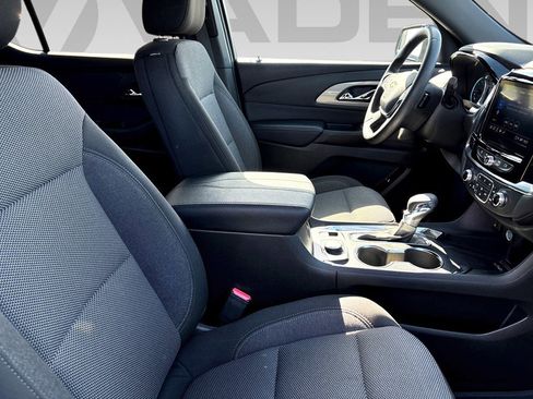 Certified 2023 Chevrolet Traverse LT w/ LPO, Floor Liner Package AWD/4WD image 10