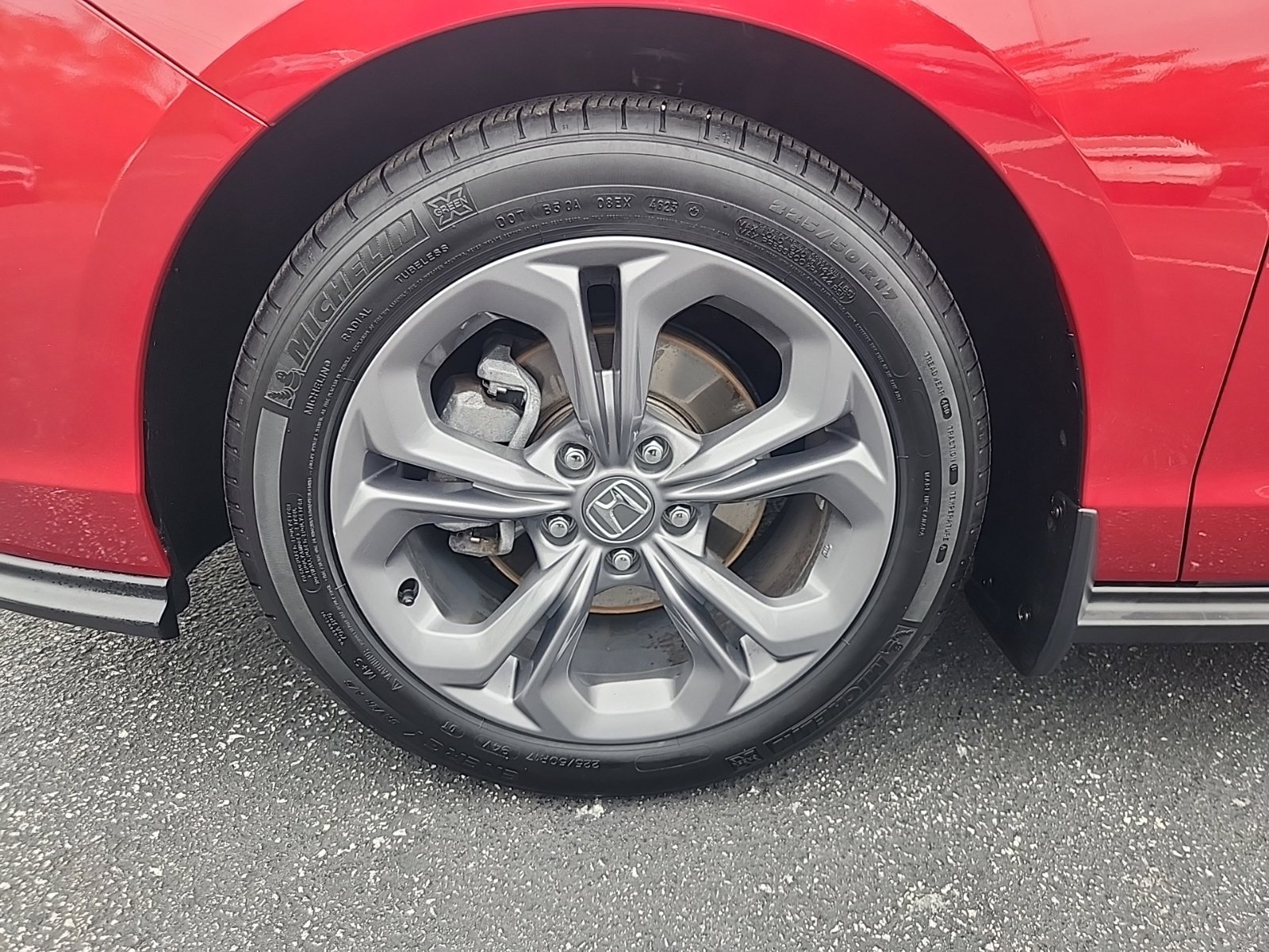 Used 2024 Honda Accord EX image 14