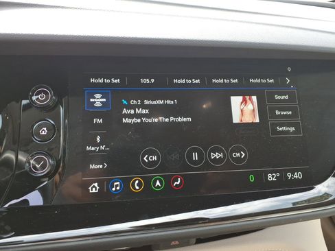 Used 2023 Buick Envision Avenir AWD/4WD image 13