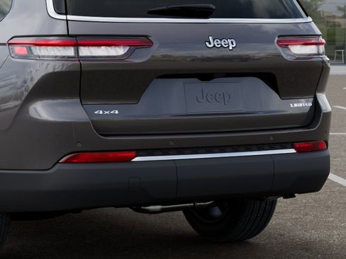 New 2026 Jeep Grand Cherokee L Limited AWD/4WD image 39