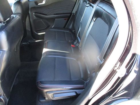 Used 2024 Ford Escape ST-Line w/ Tech Pack #1 image 7