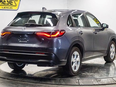 Used 2024 Honda HR-V LX image 4