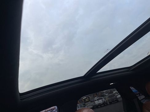 Used 2021 Cadillac XT5 Premium Luxury image 18