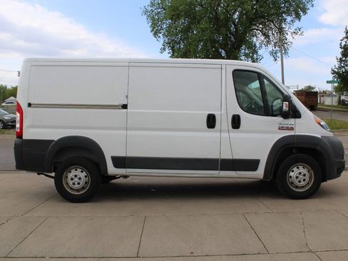 Used 2015 RAM ProMaster 1500 FWD image 3