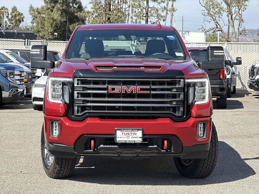 Used 2021 GMC Sierra 2500 AT4 AWD/4WD image 2