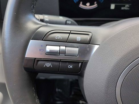 Certified 2025 Hyundai Kona SEL image 24