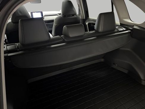 Used 2019 Toyota RAV4 Limited image 24