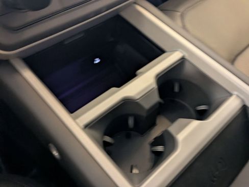 New 2026 Land Rover Defender 90 V8 AWD/4WD image 23