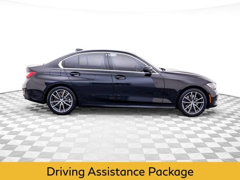 Used 2019 BMW 330i xDrive Sedan w/ Driving Assistance Package AWD/4WD image 7