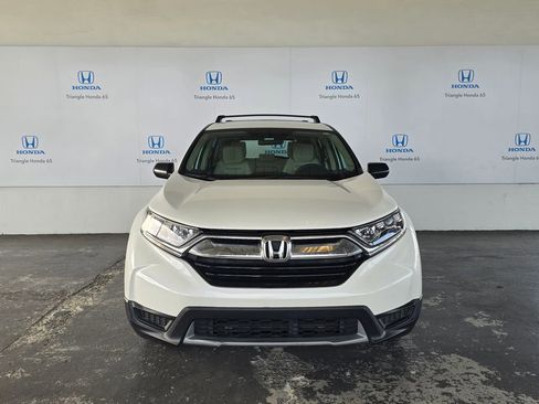 Used 2018 Honda CR-V LX image 2