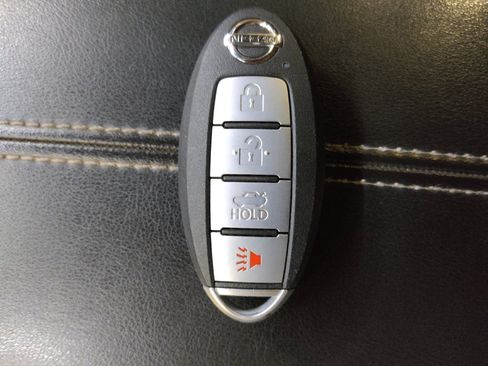 Used 2021 Nissan Sentra S FWD image 32