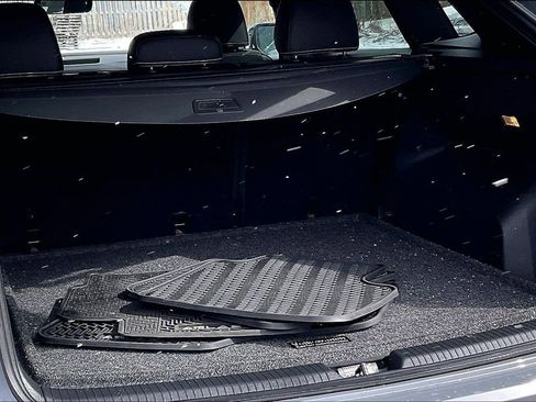 Used 2023 Volkswagen Atlas Cross Sport SEL R-Line image 28