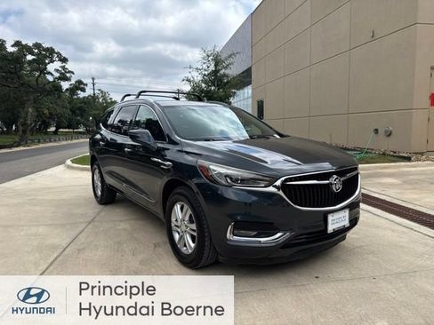 Used 2018 Buick Enclave Essence FWD image 6