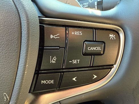 Used 2025 Lexus ES 350 Premium image 22