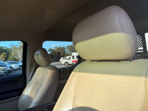 Used 2017 Ford F250 Lariat w/ Lariat Value Package image 10