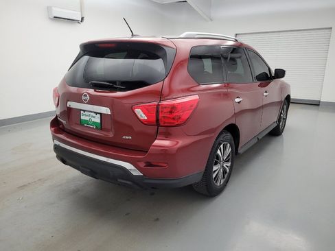 Used 2017 Nissan Pathfinder S AWD/4WD image 9