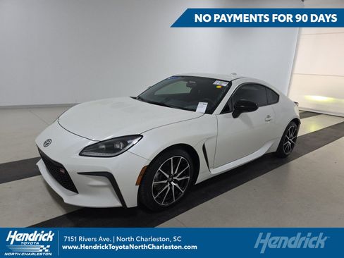 Used 2023 Toyota GR86 RWD image 1