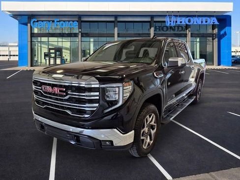 Used 2026 GMC Sierra 1500 SLT w/ SLT Premium Plus Package AWD/4WD image 4