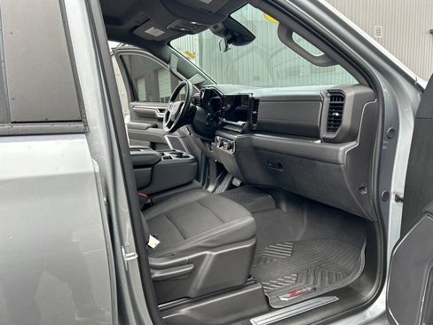Used 2024 Chevrolet Silverado 1500 LT Trail Boss w/ Protection Package AWD/4WD image 30