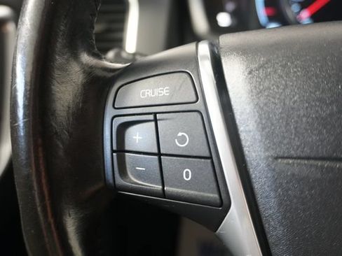 Used 2016 Volvo XC60 T5 Premier AWD/4WD image 14