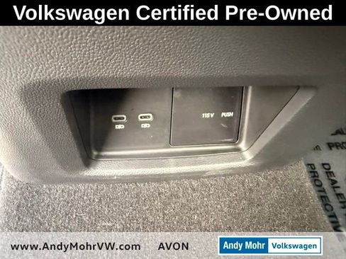 Used 2024 Volkswagen Atlas Cross Sport SEL R-Line AWD/4WD image 24