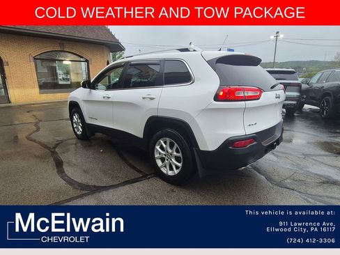 Used 2015 Jeep Cherokee Latitude w/ Cold Weather Group AWD/4WD image 13
